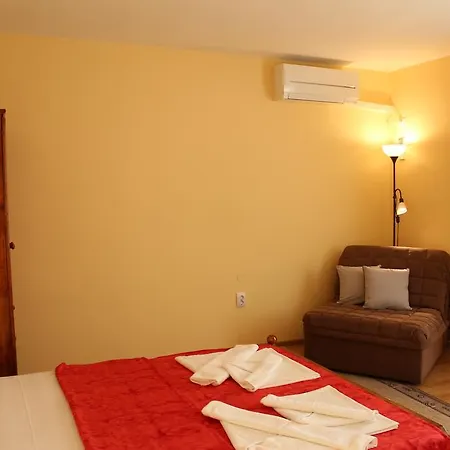 Family Kostovi Guest house 2*