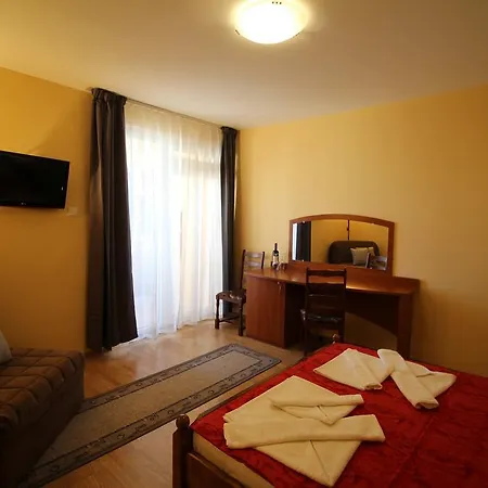 Guest house Family Kostovi 2*