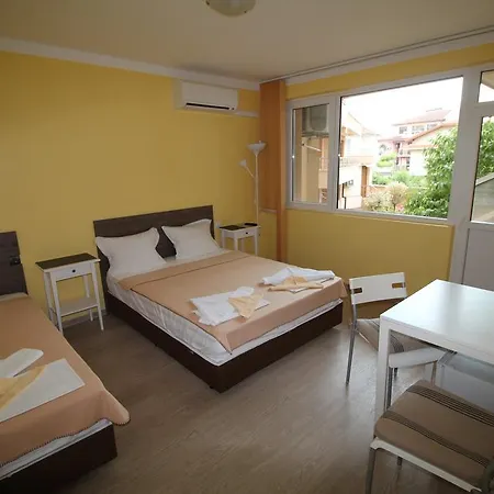 Family Kostovi Guest house