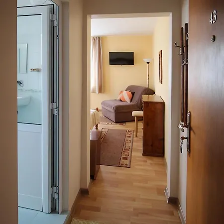 Family Kostovi Guest house 2*