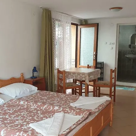 Family Kostovi Guest house Sozopol